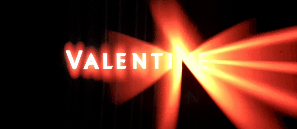 TruAndres's tweet photo. Great cast for the year it was shot in. The plot is okay but relied too much on the score for suspense and lacked storytelling to intensify the scenes and keep you engaged. #Valentine https://t.co/A8orOTjRpD