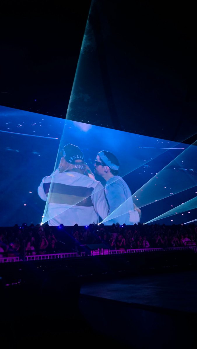 Bad Bunny Argentina tweet media