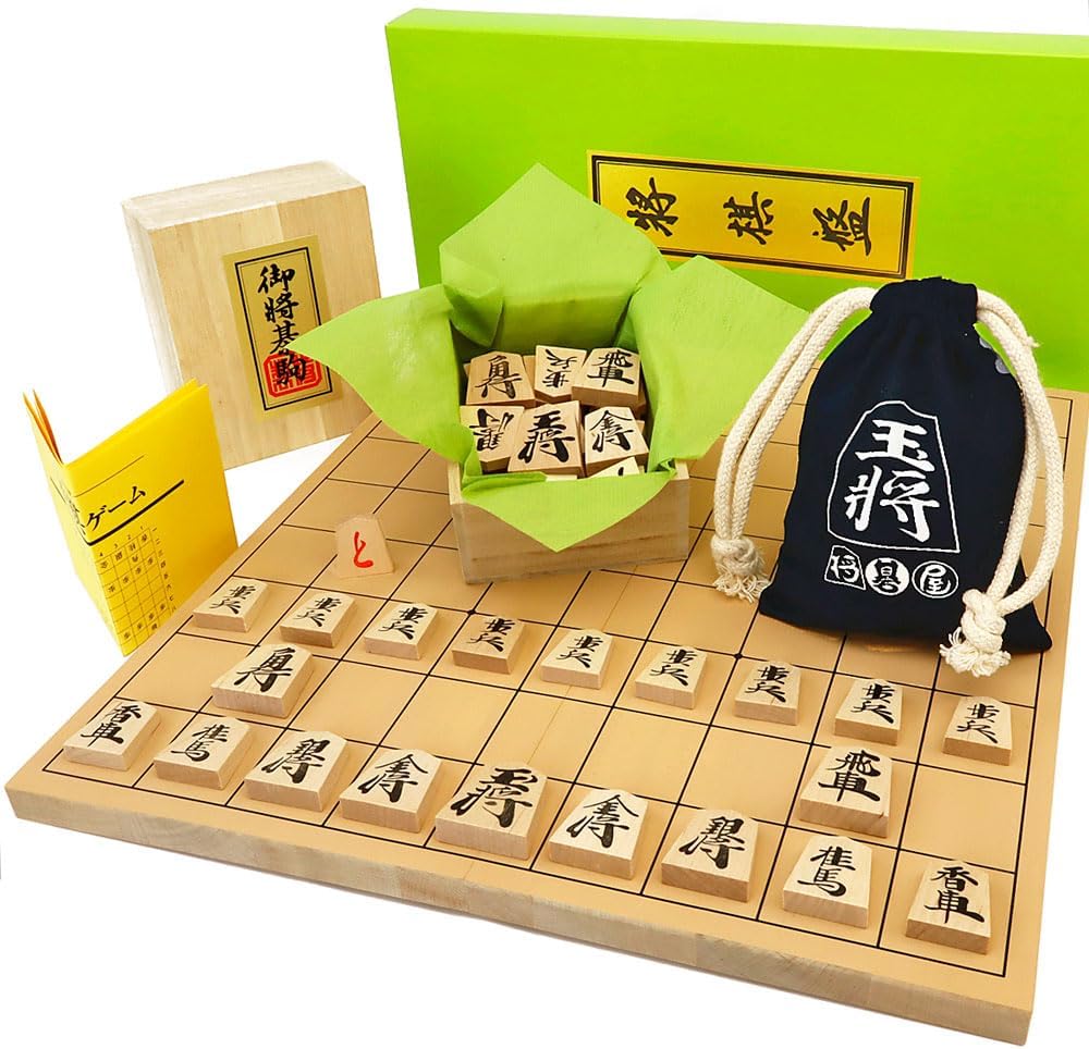 子供様用や手軽な将棋入門用に当店の人気の将棋セット。先週も全国