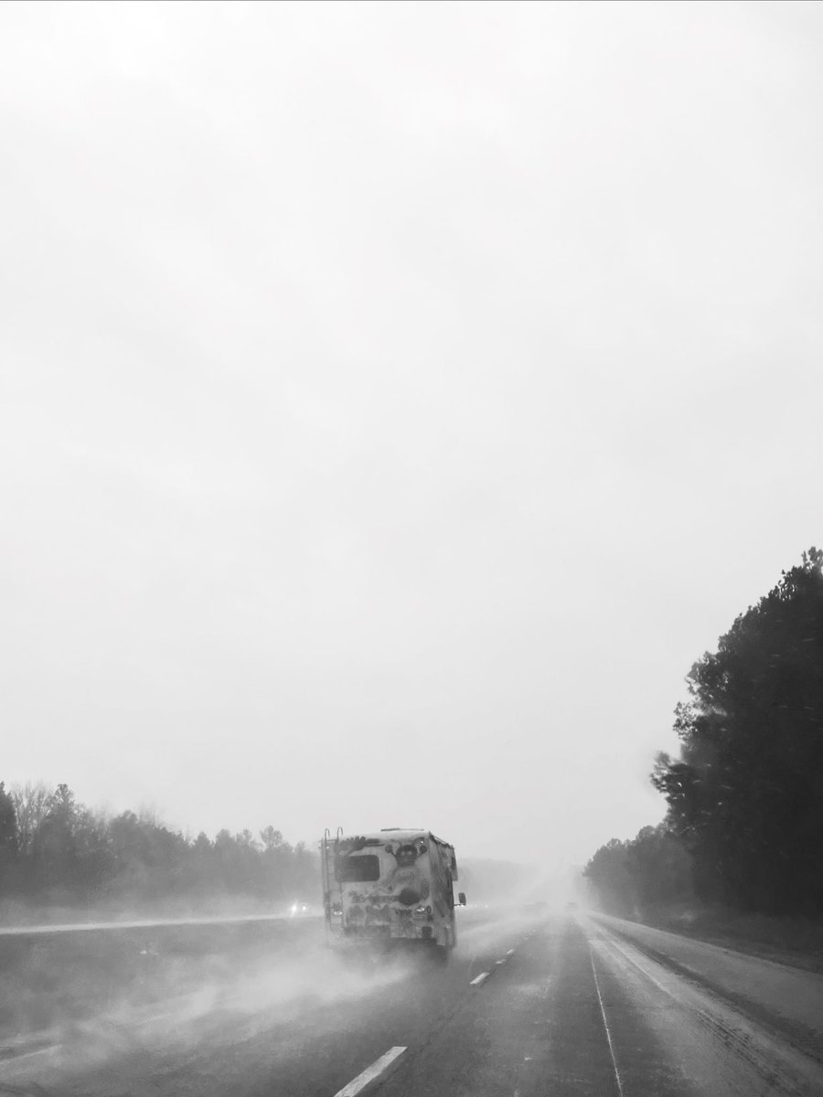 RVbyLIFE's tweet photo. Nothing beats a graffitied camper driving by! 👾🚐 https://t.co/aor47thO2M