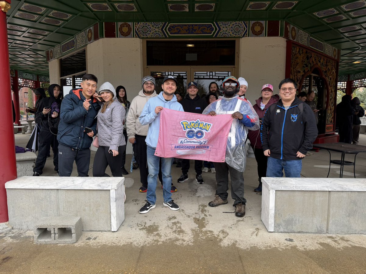 PoGO_HR's tweet photo. Rain wasn’t stopping us from getting a few Gigantamax Meowth! Thanks for coming out despite the weather!

#PokemonGO 
#communityambassador https://t.co/jZt7JqLbjn