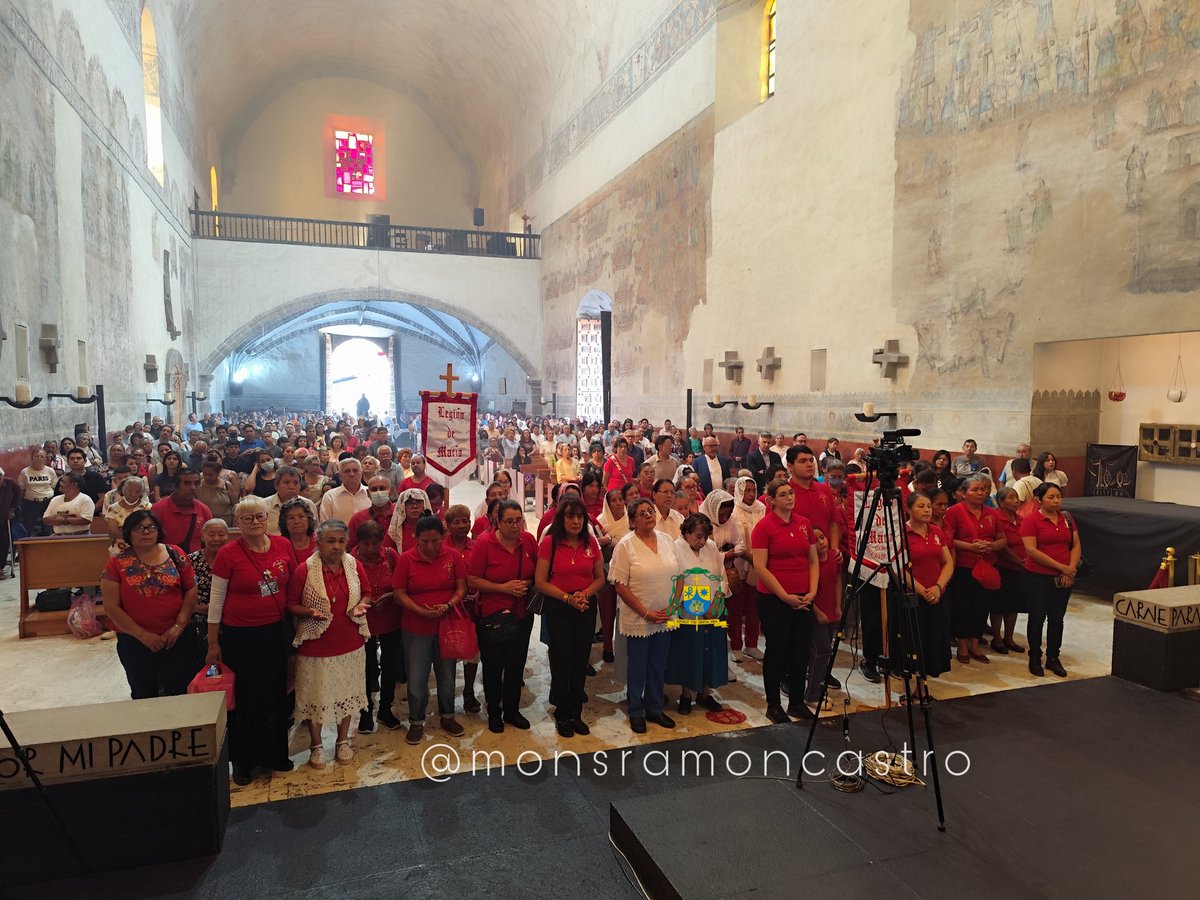 Con alegría celebramos la Santa Misa junto a la Legión de María, encomendando a Dios y a la Santísima Virgen el inicio de la misión que emprenden en nuestra diócesis. Agradecemos profundamente su entrega generosa, su espíritu de servicio y su amor fiel a la Iglesia.