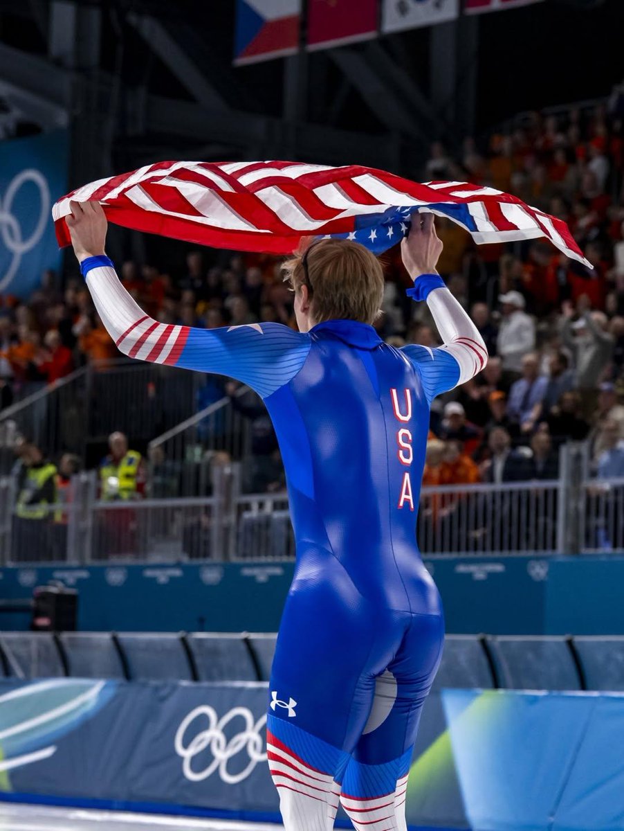 TaraBull tweet media