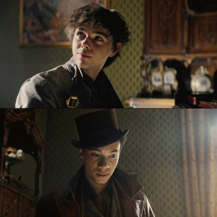 sunshin_wolfe5's tweet image. and the songbirds keep singing like they know the score and I love you I love you I love you like never before