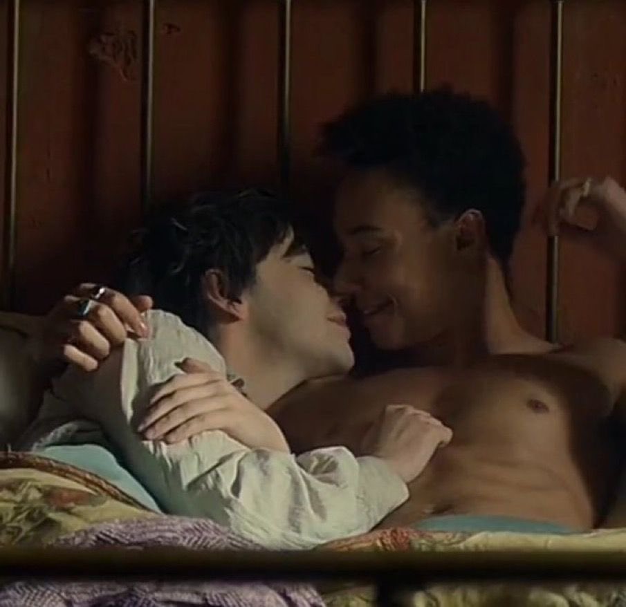 sunshin_wolfe5's tweet image. and the songbirds keep singing like they know the score and I love you I love you I love you like never before