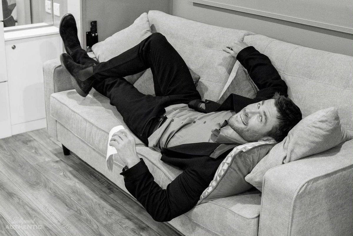 Chris Hemsworth Fan tweet media