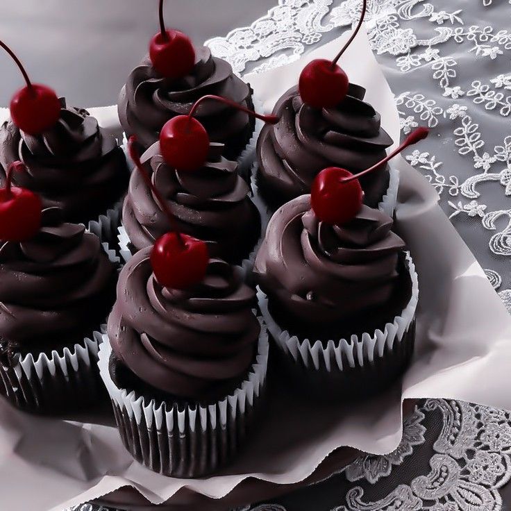 <a href="/forev3rwi1d/">여다경</a> 이 언니 어떡하냐, 진짜로. 이미 막힌 거 아예 쐐기를 박아 주셔서 너무 감사한데. 내가 빨강 좋아하는 건 또 어떻게 알았어? 예뻐 가지고. 언니, 남자 때문에 울지 마라. 나도 참는데 그 새끼들이 뭐라고. 늦었지만 해피 발렌타인.