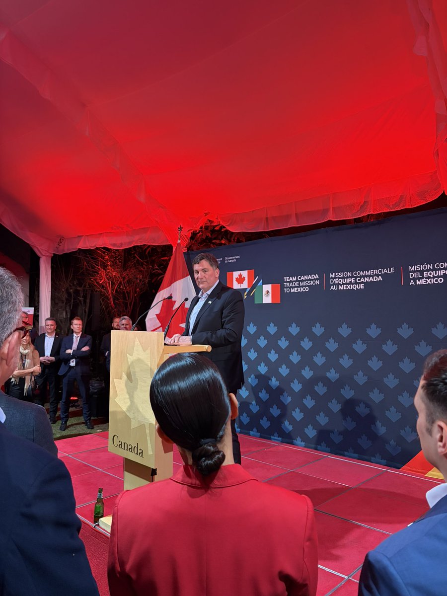 Kyle Larkin tweet media