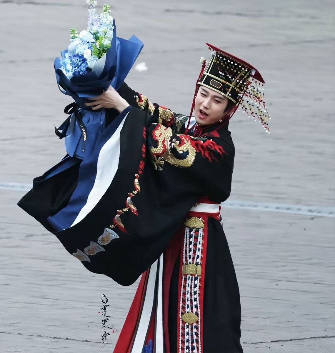 เย้ๆๆๆ🎉🎉🎉 ยอดฟอลเว่ยของพี่อี้ครบ 30 ล้านแล้ว ต้อนรับตรุษจีนเลย ยินดีด้วยนะคับ💚

ยอดฟอลตอนปิดกล้อง #สองนครสิบห้าวัน เพิ่มขึ้นเร็วมาก ใครๆก็หลงรักเต้จันจี🥰

#เฉิงอี้ #ChengYi #成毅
#チョン・イー #성의
Cr as labeled