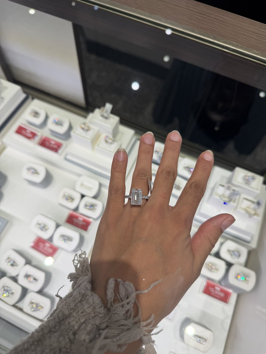 Macaiyla tweet media