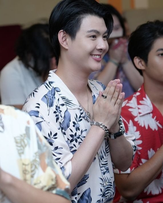 Good morning ☀️ 
Have a good day filled with smiles and happiness <a href="/Saint_sup/">Saintsup 🎬</a> 🥰❤️

#Saint_sup #MingEr