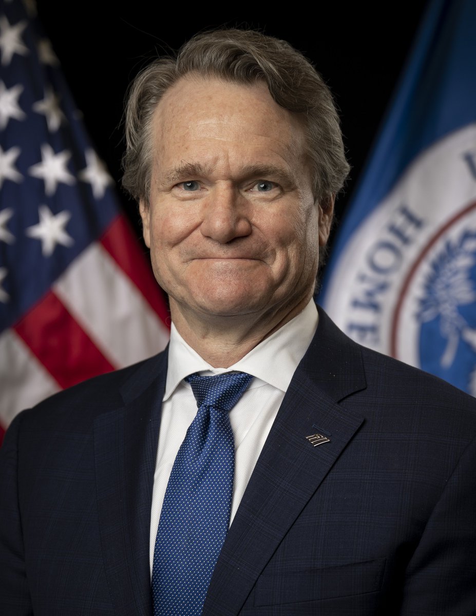 Slimvalue's tweet image. Bank CEO's are getting PAID in 2026

- $BAC BofA's Brian Moynihan: +17% to $41M
- $C Citi's Jane Fraizer: +22% to $42M
- $MS Morgan Stanley's Ted Pick: +32% to $45M
- $BCS Barclays C.S. Venkatakrishnan: +29% to $20M

No further questions, your honor