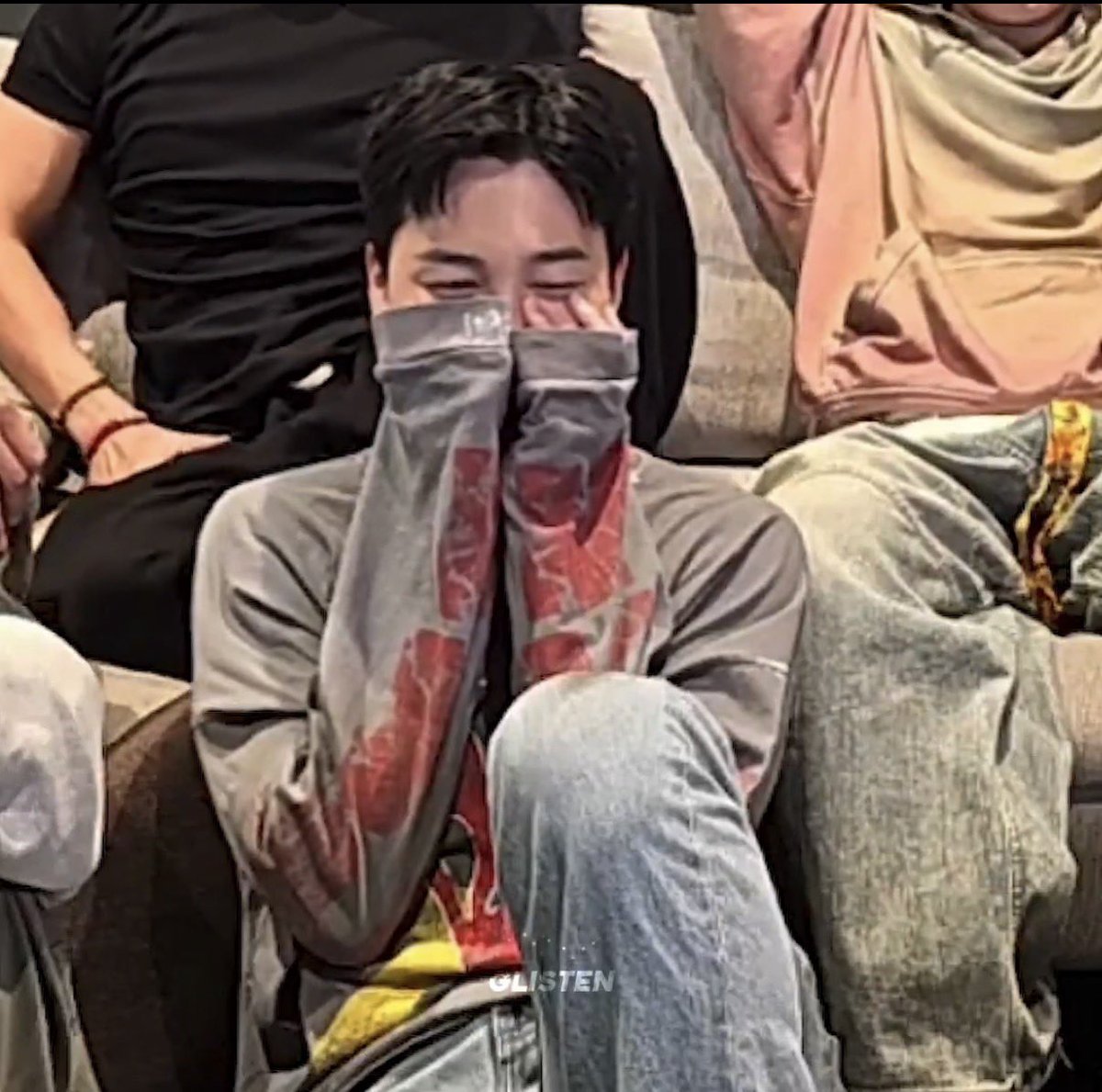 X에 공유된 박지민 관련 이미지 2