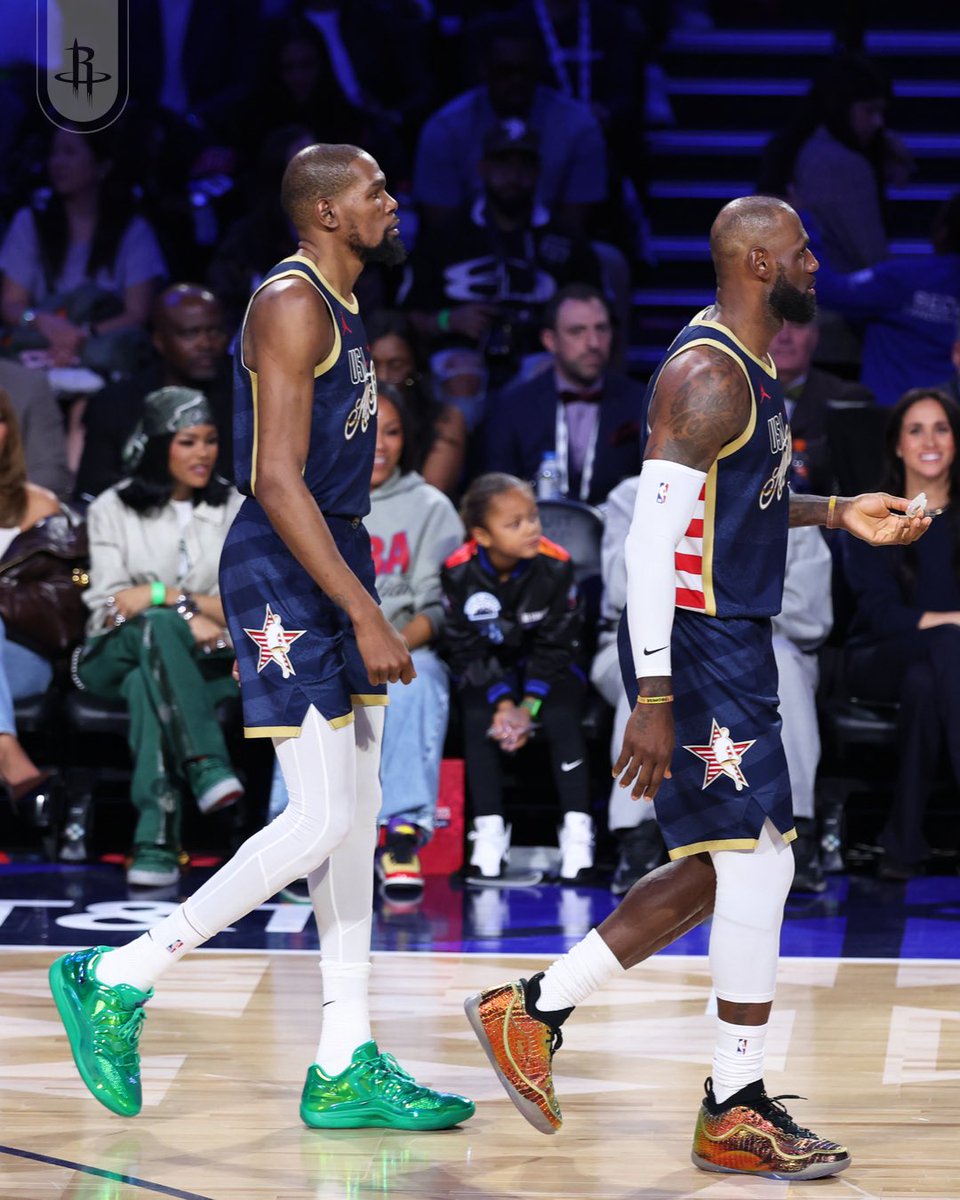 HoustonRockets's tweet photo. just completed his 16th All-Star night, nbd 👏

@KDTrey5 | #NBAAlIStar https://t.co/V9cFJwuMDL