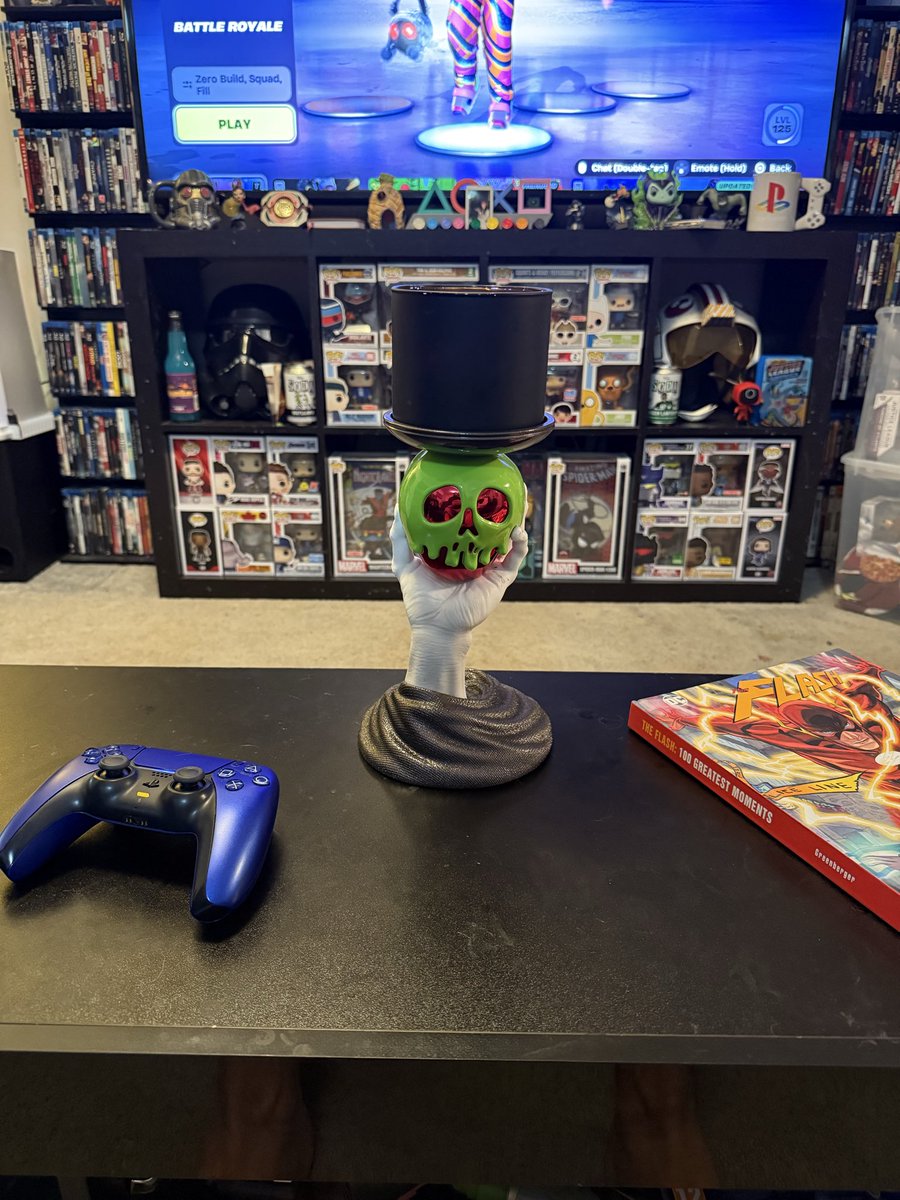 R O M E R O tweet media