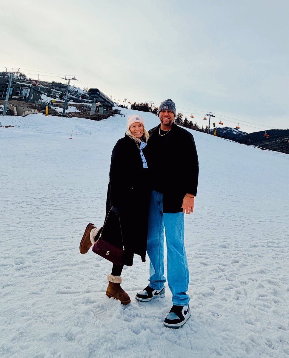 J.R. Lee tweet media