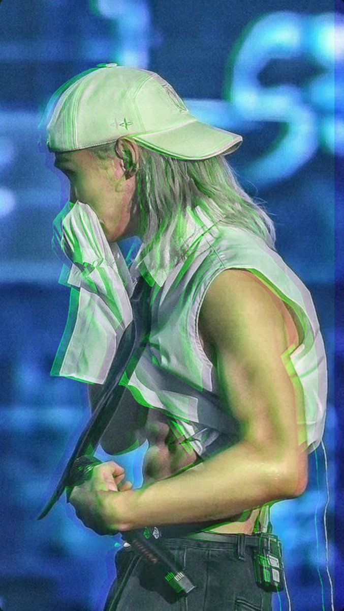 — Does this qualify for Seductive Sunday?