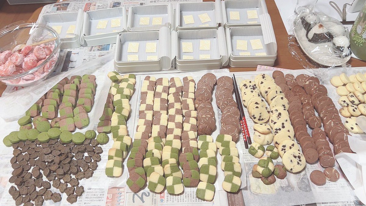 昨日のバカの量のクッキー