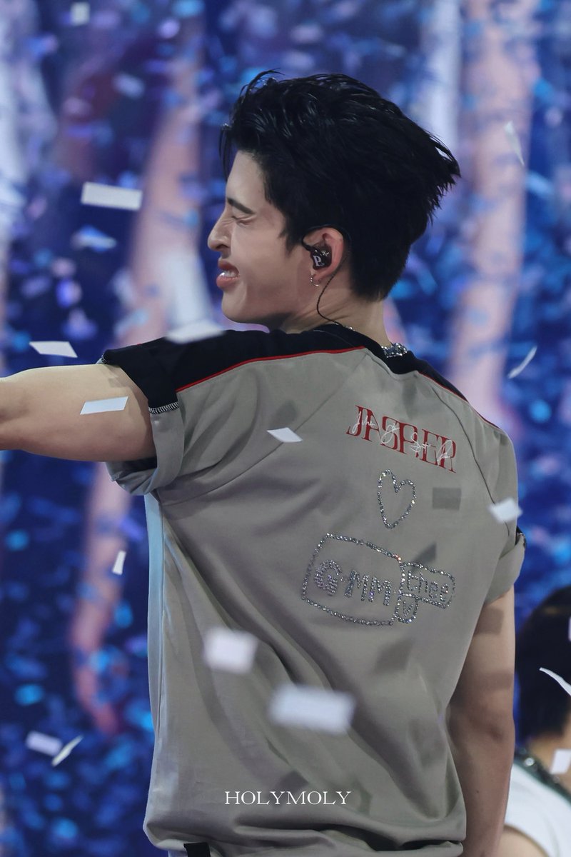 😉😙

JASPER FINAL COMBUSTION 

#RISERCONCERTD3
#ppnaravit