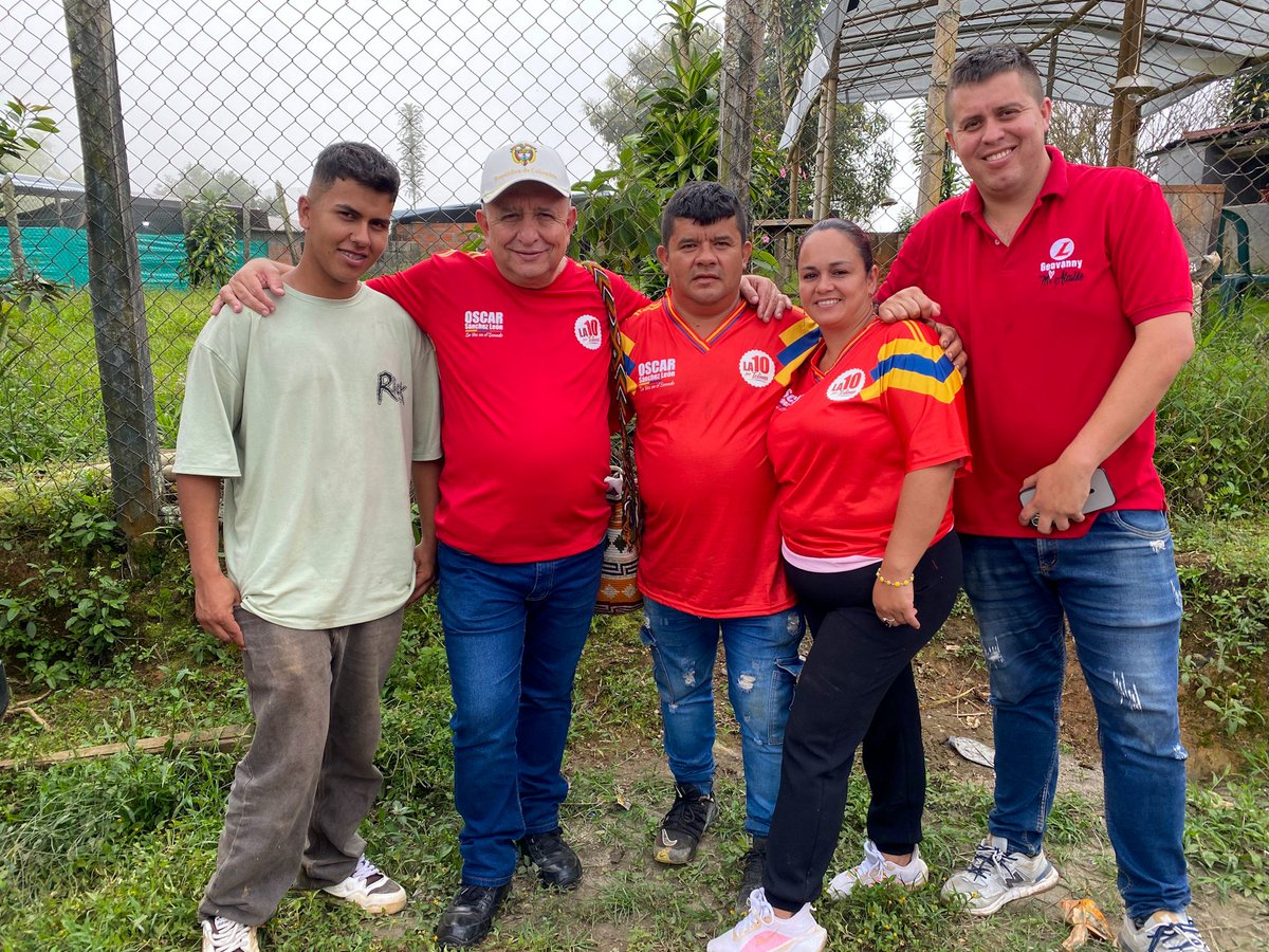 Carlos Reyes tweet media