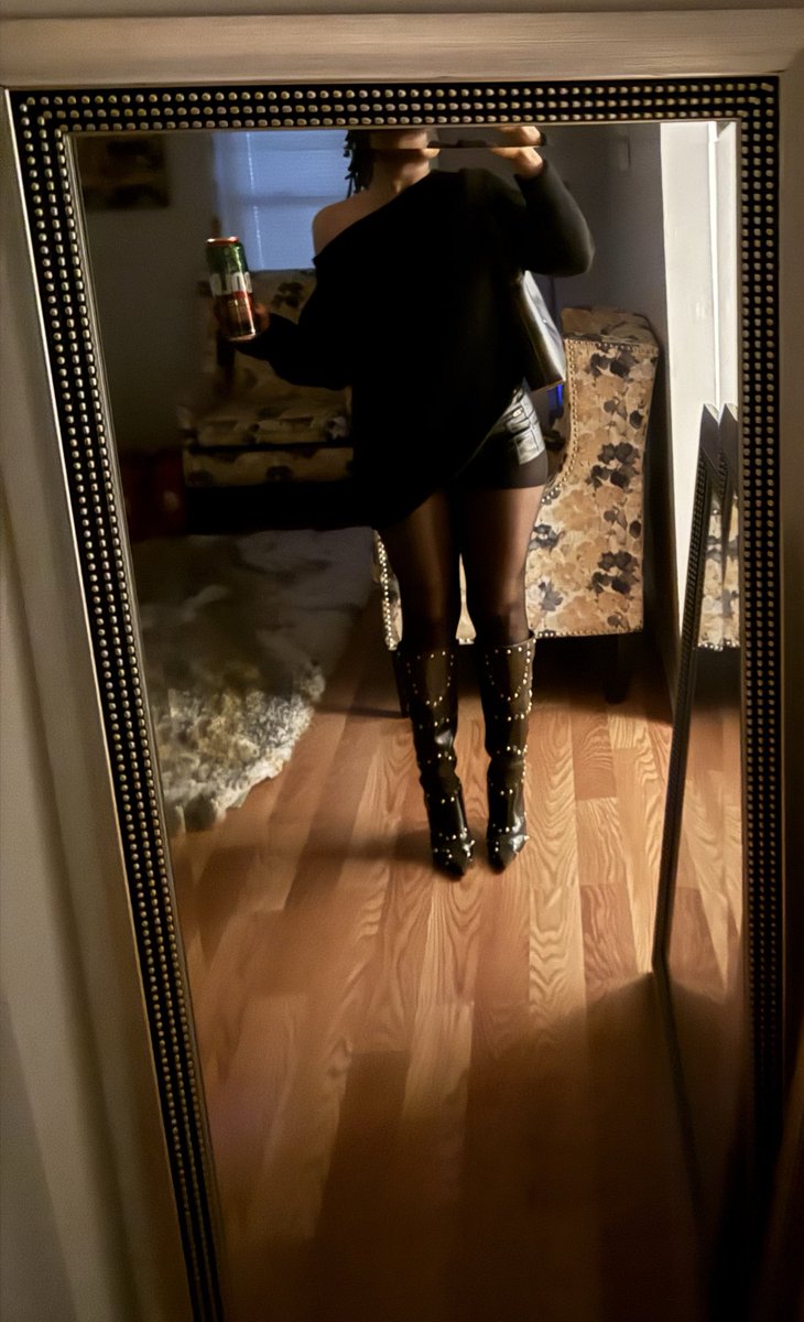 lashaarr's tweet image. ms. perfect