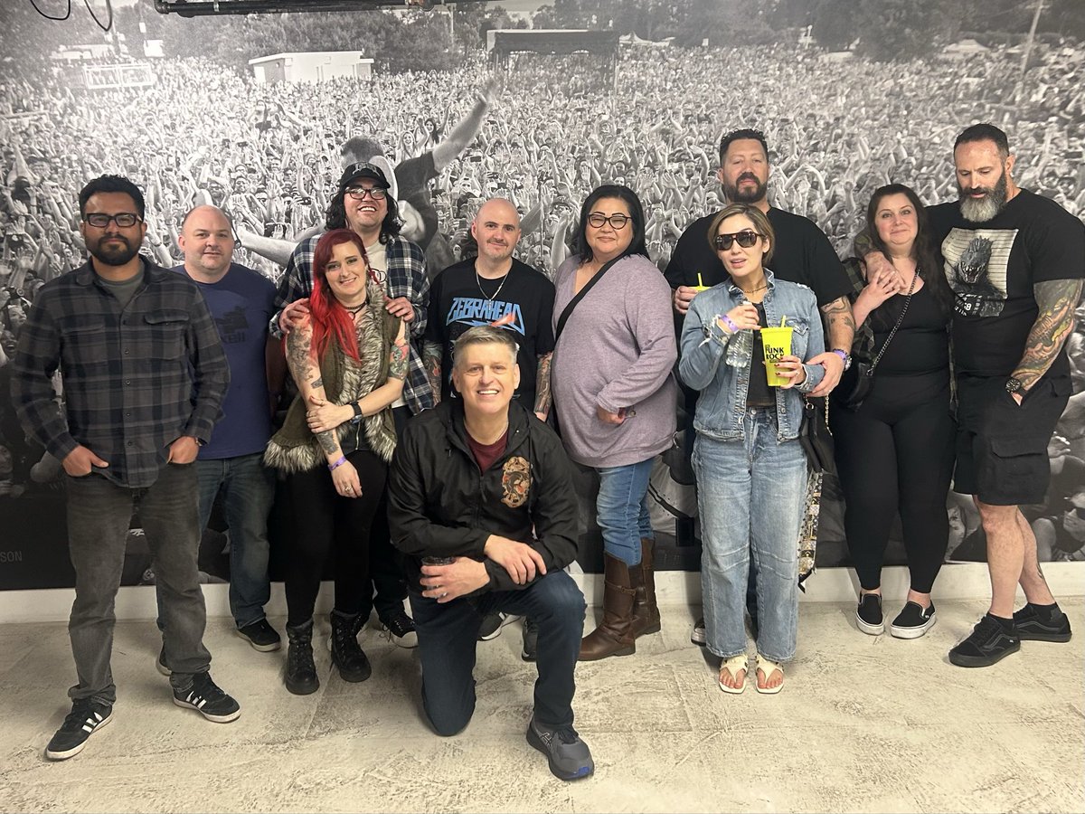 Chris DeMakes tweet media