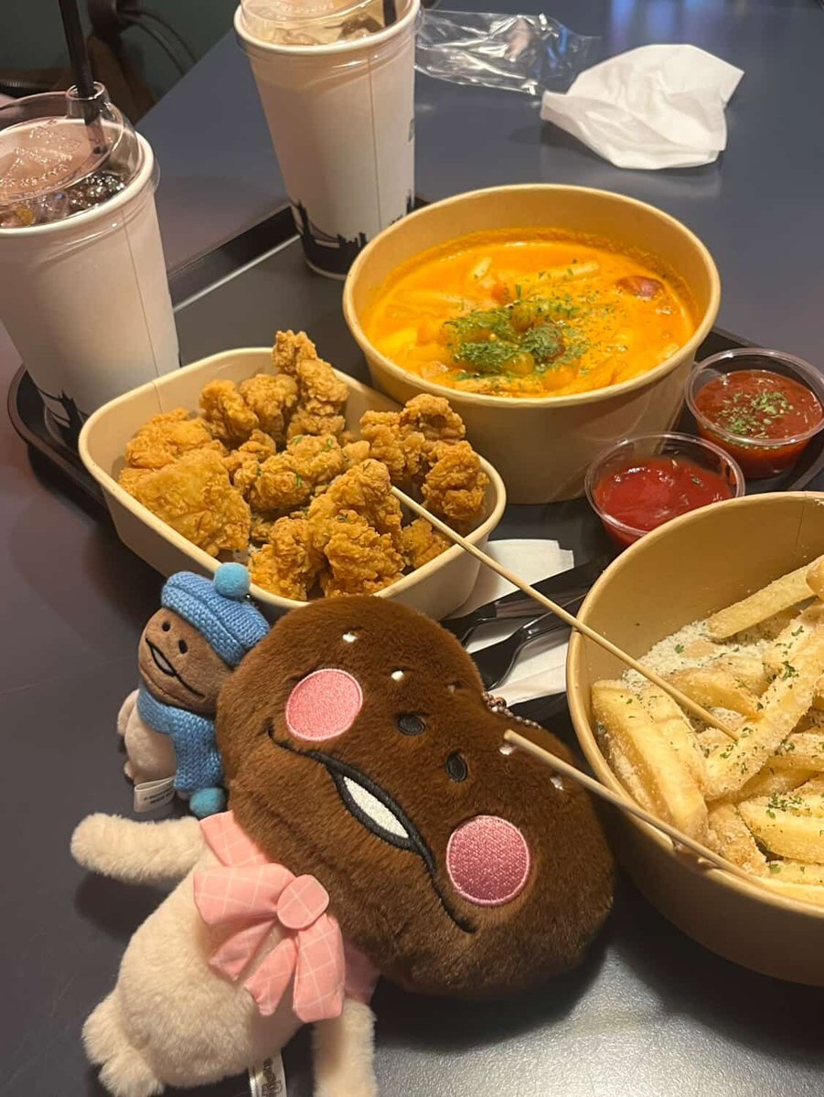 lovuuxg's tweet photo. 🍄🍄 https://t.co/uShXSr8MUg