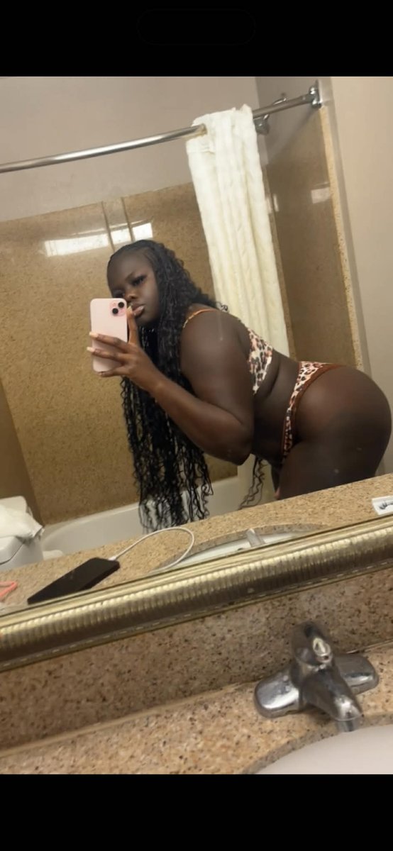 milk marie🥛🍫 tweet media