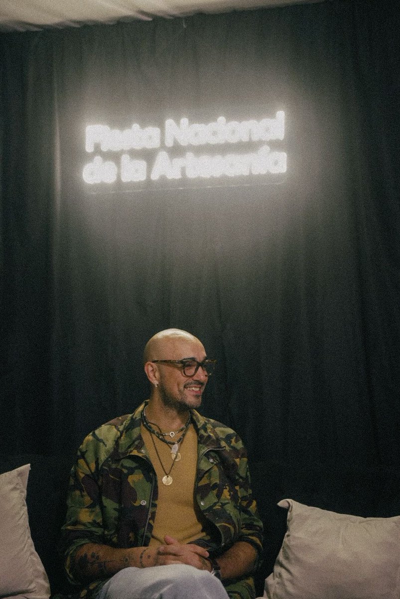 Ya estamos en Colón 🤗  subimos al escenario aprox. 00.20h y si gustan acompañar actualizo info 👇🏻

youtube.com/live/ocHQrzb8M…

Nos vemos en la música