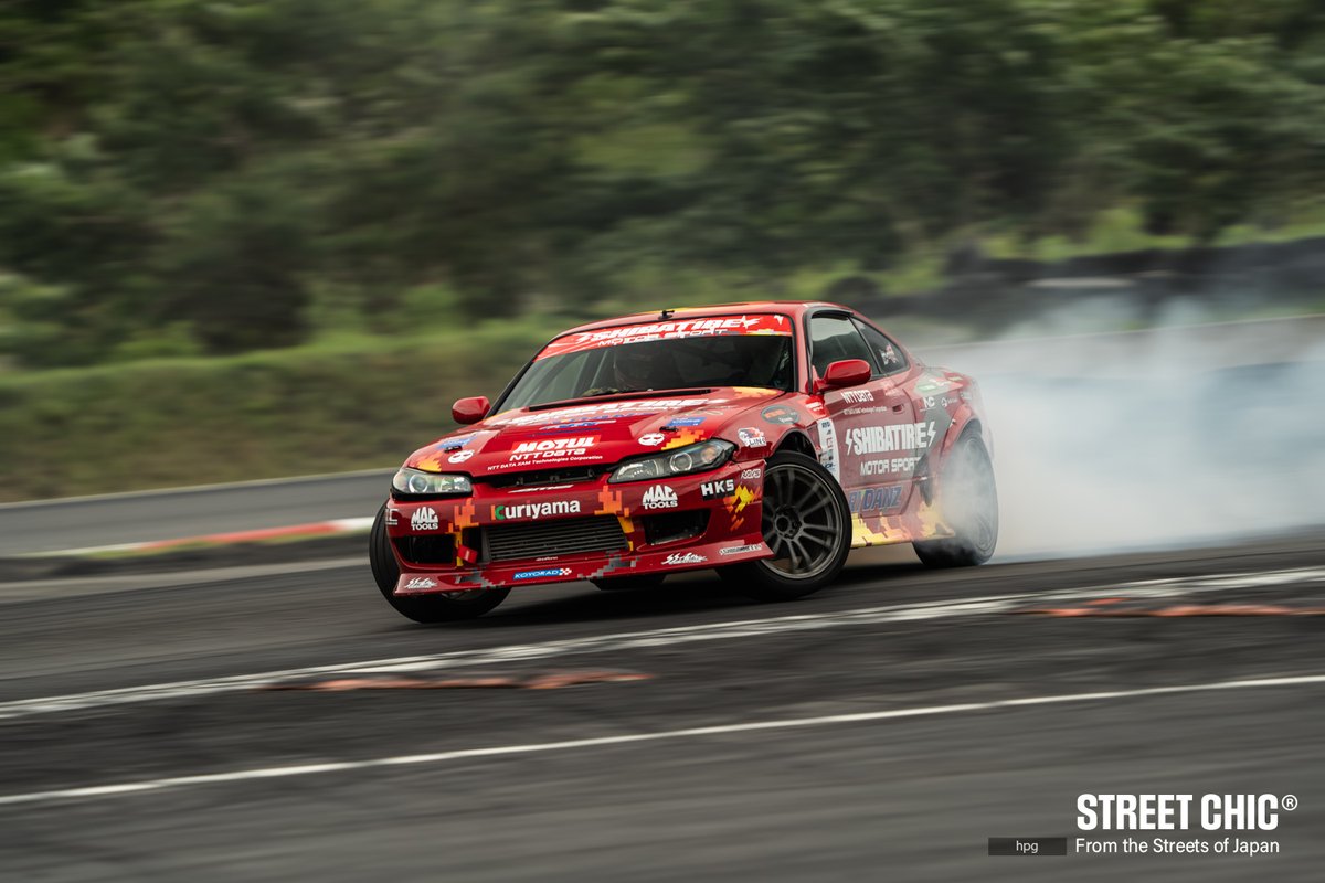 STREETCHIC tweet media