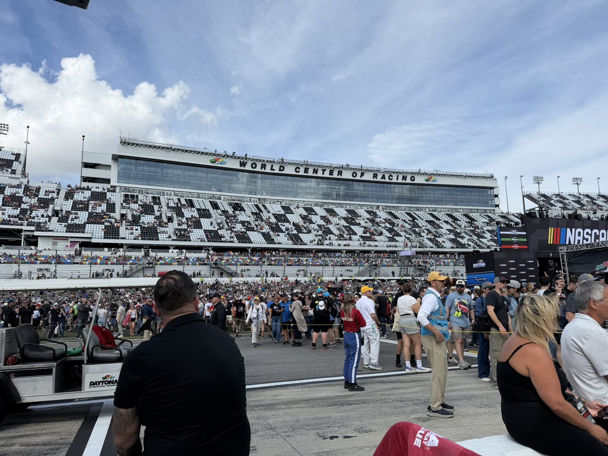 NASCAR Incident Counter tweet media