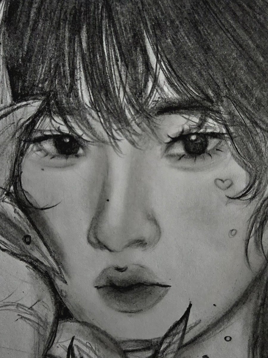 So I escaped artblock after idk how long 😩✊🏻 Prob my best work