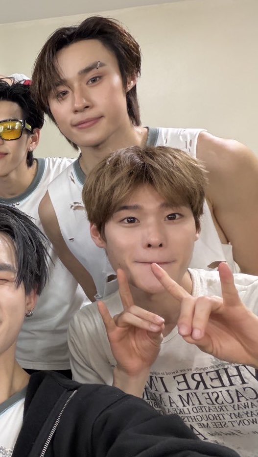 อย่าให้พี่พูด 😳😳😳😳😳😳