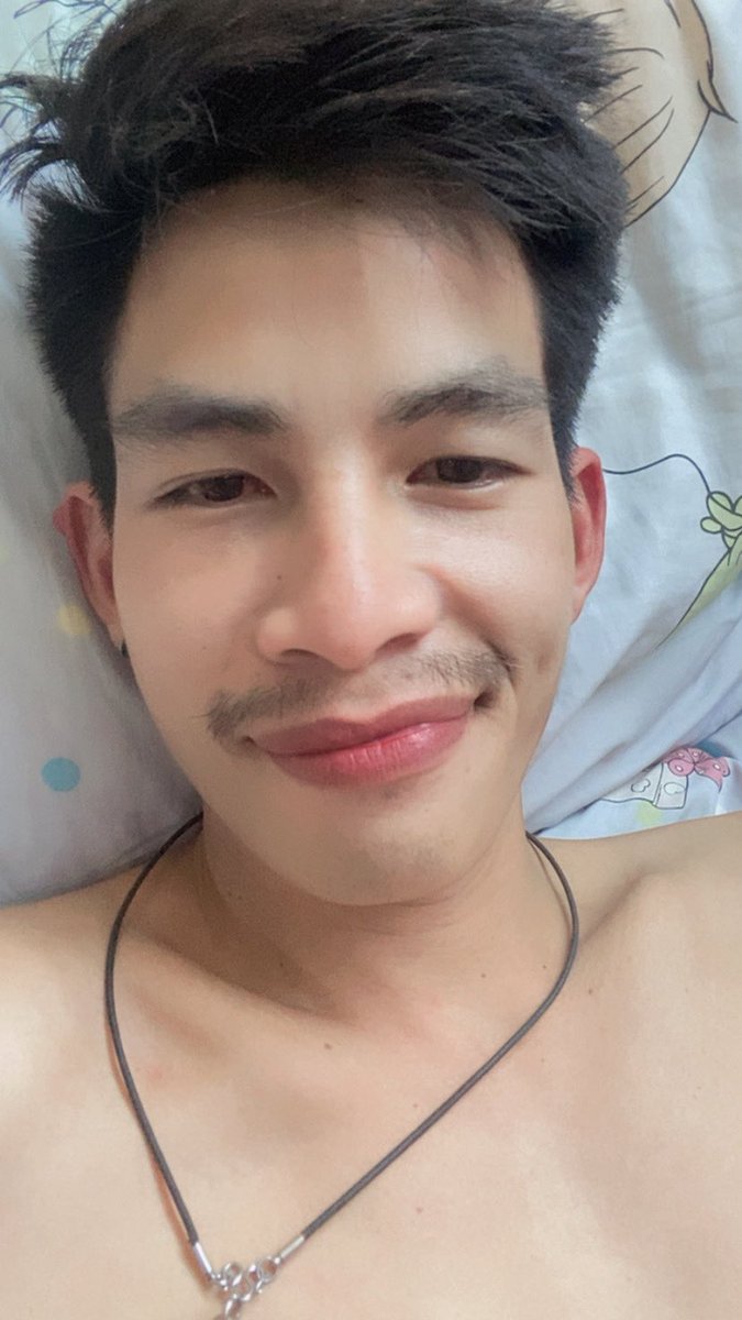 sIpRGEZB6ZPeYnp's tweet photo. ดีค้าบสาวๆ😋😊 #หัวหิน https://t.co/rIUjY8cZ4m