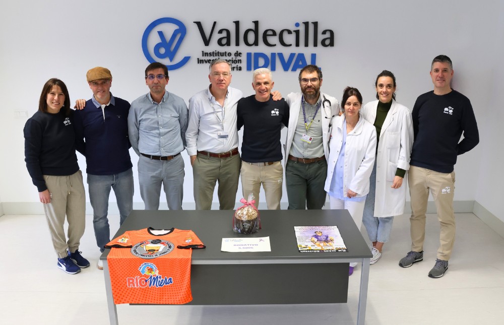 IDIVALdecilla's tweet photo. 💚 Unidos Por Un Reto dona 3.500€ al @IDIVALdecilla  para impulsar la investigación en #Alzheimer.

🚴‍♂️ Deporte + 🤝Solidaridad + 🧠Ciencia =✨Futuro

Más información en: https://t.co/PPvTugTFAq

#Investigación #Salud #DeporteSolidario #IDIVAL https://t.co/oBUASZRhCb