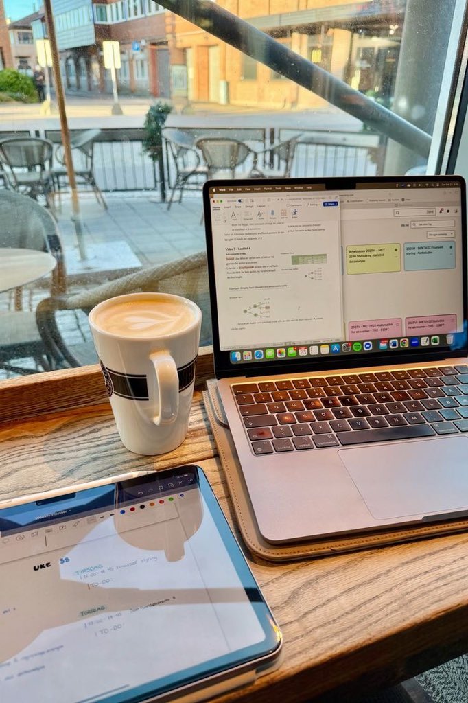 girlsnotes_'s tweet photo. study today for a better tomorrow https://t.co/4LNXdLdfNJ