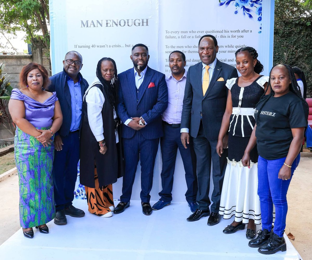 TheMCSK's tweet image. @TheMCSK fraternity, led by the Board of Directors &amp;amp; CEO Dr. @EzekielMutua, joined #MCSK members, the clergy, media, creatives, family, &amp;amp; friends of MCSK National Chairman Ephantus Safari, for the launch of his book "Man Enough", on Saturday evening.
Read: facebook.com/share/p/1F8AMn…