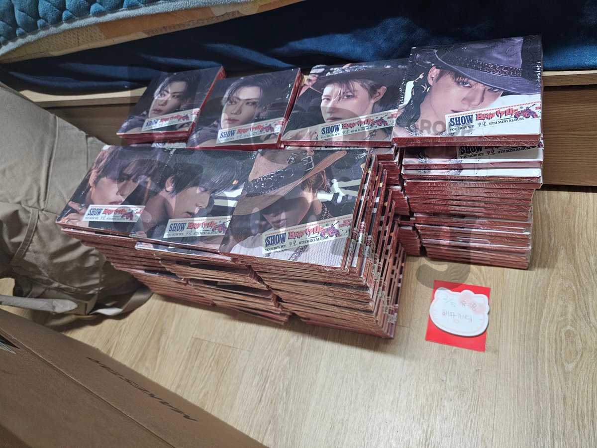 (help rt) WTS Pre-order Nct Dream Album digipack Beat it up BIU Sealed 

Chenle Renjun 25K/each
Mark Jeno Haechan Jaemin 32K/each
Dp 15K/album
— choose member
— group order by wa 
— based in jakarta
— eta ina 10 March

Dm/Reply for asking/buying