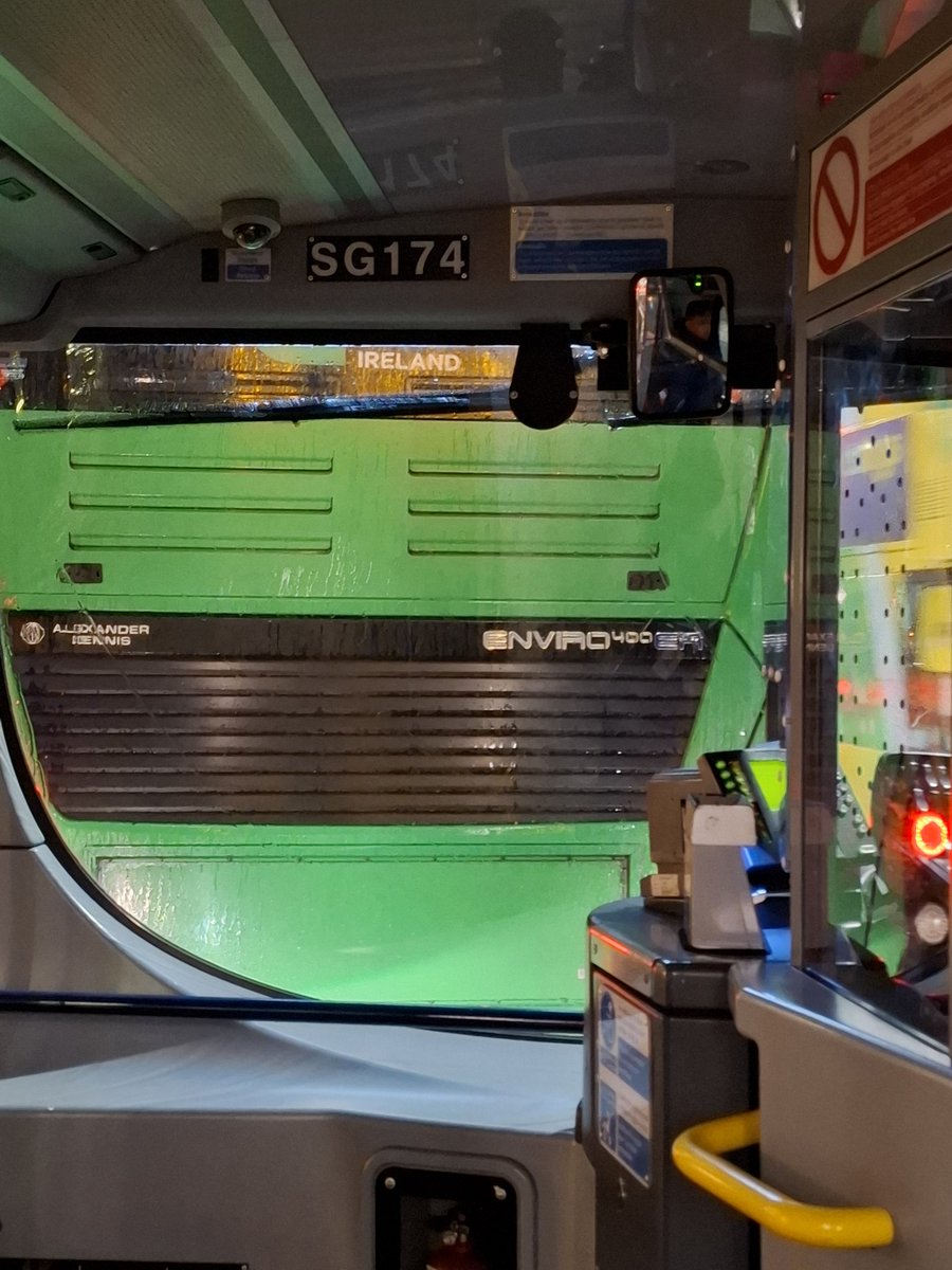 Sarah McCormack tweet media