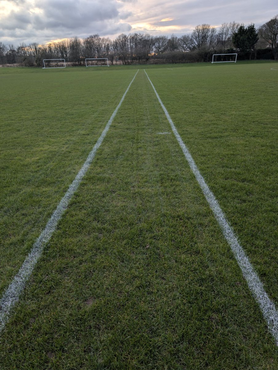 Right Lines Sports Pitch Marking tweet media