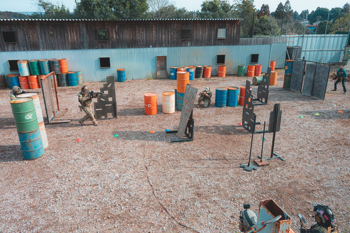 material_team's tweet photo. @KobuAirsoft 2/14
タクトレ

Great Photo by 
@KobuAirsoft 

#サバゲー
#サバゲーチーム
#サバゲー初心者
#サバゲーマーさんと繋がりたい
#サバゲーパラダイス https://t.co/KybTSfV17p