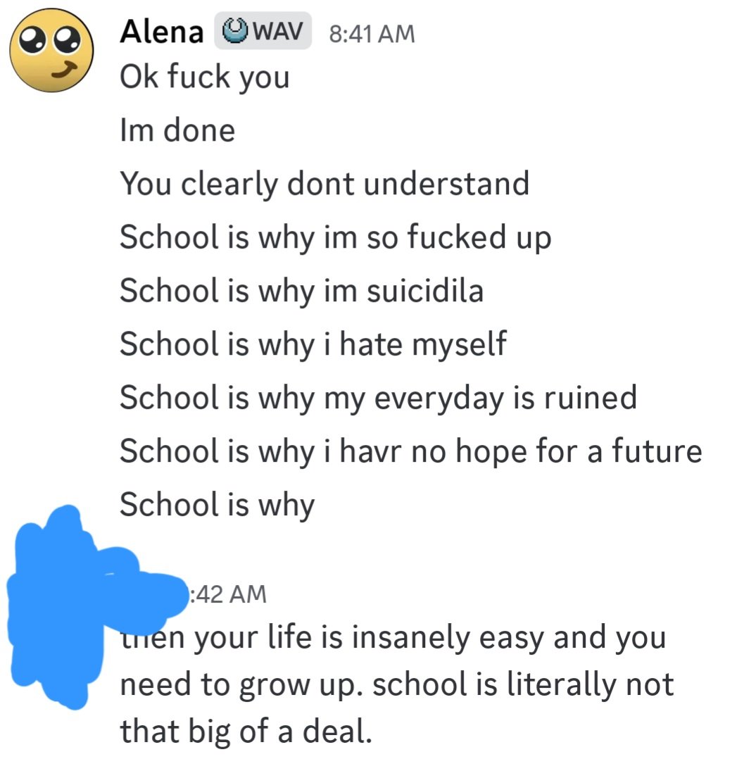 Alena🌙 tweet media