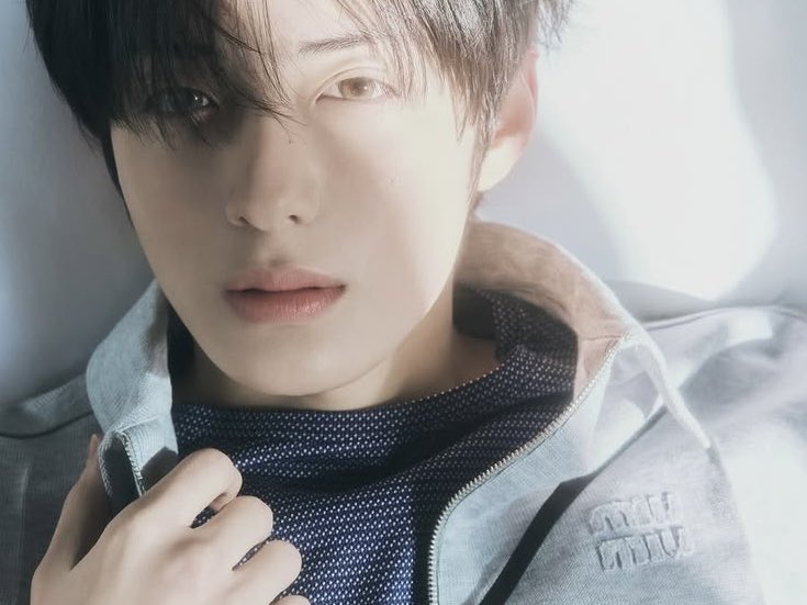 OLIVER K. tweet media