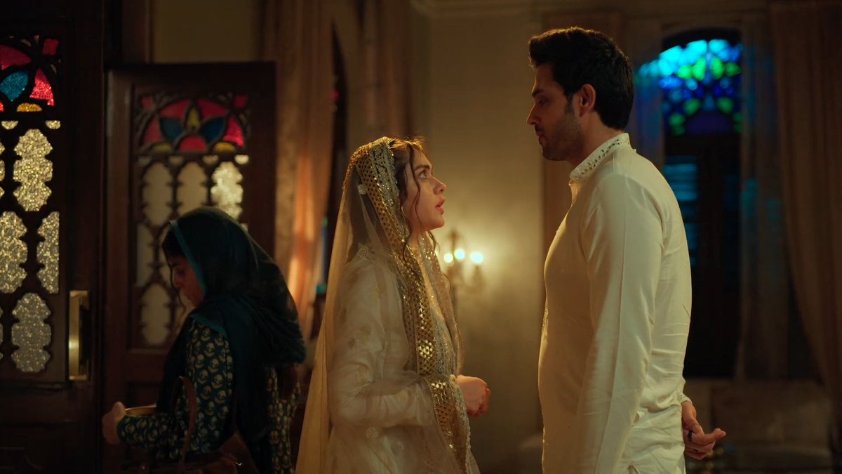 This signified how with him seher gets the space to speak her mind without any second thought. This comfort is precious for someone whose voice has always been suppressed. Even Kauser noticed that too.

#SeherHoneKoHai #Maher