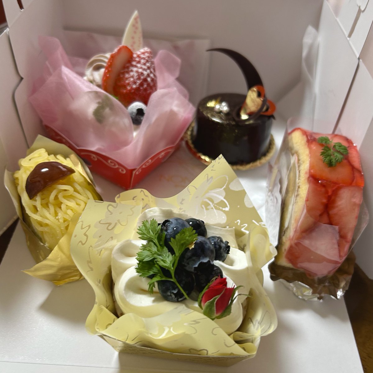 westpotato's tweet photo. しあわせだわ！！ https://t.co/L2SZE9RVIz