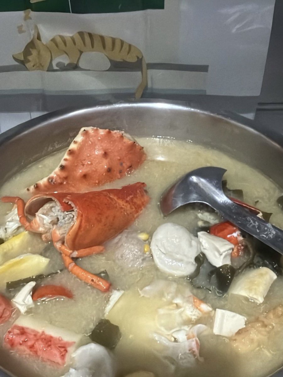 小白人 tweet media