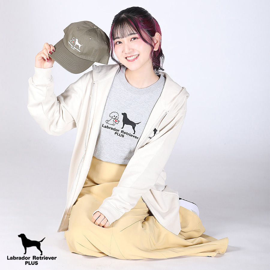 薮島朱音さんとのコラボアイテムが本日17時より受注予約開始しました