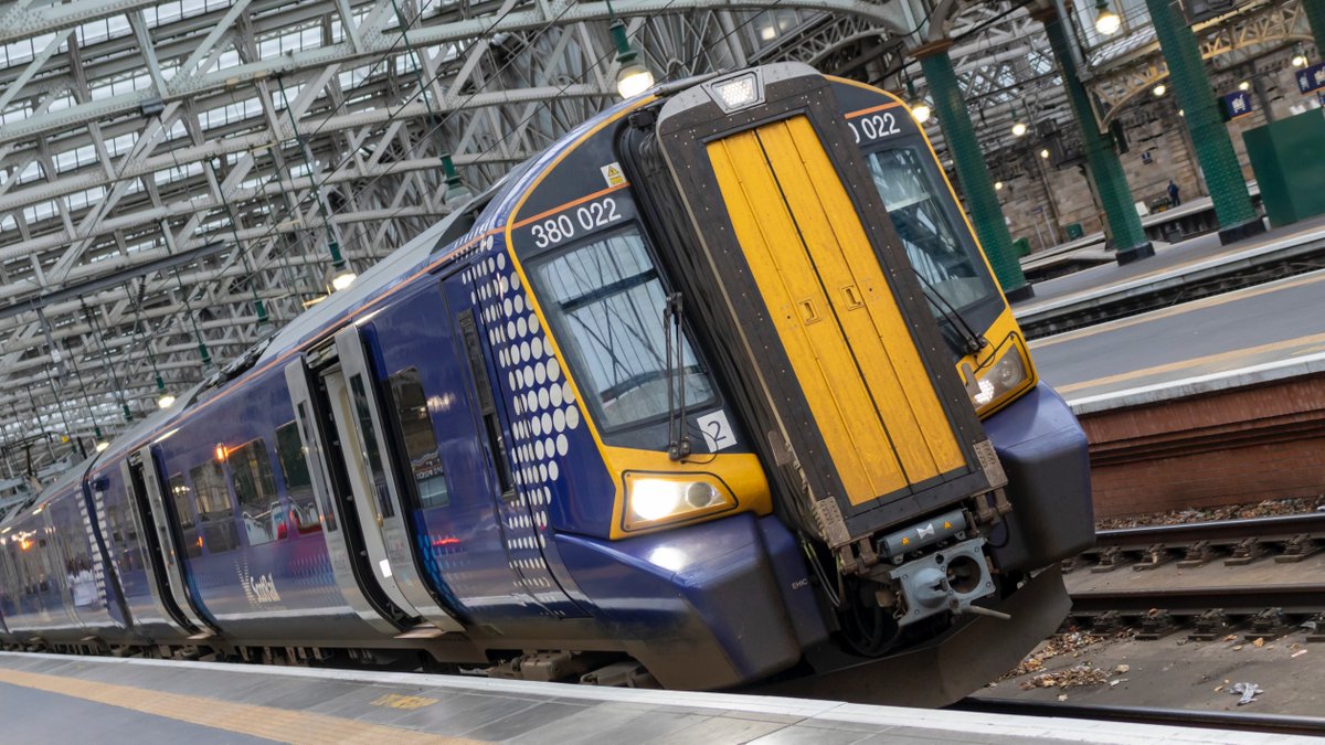 🎓 Our 2026 Graduate roles are now live with an Aug '26 start date. We’re hiring across ⤵️

Engineering ⚙️
HR 👥
Procurement 📦
Commercial 📈
Workforce Planning/Analytics 📊

Are you ready to make a difference?

Apply here 👉 scotrail.co.uk/careers