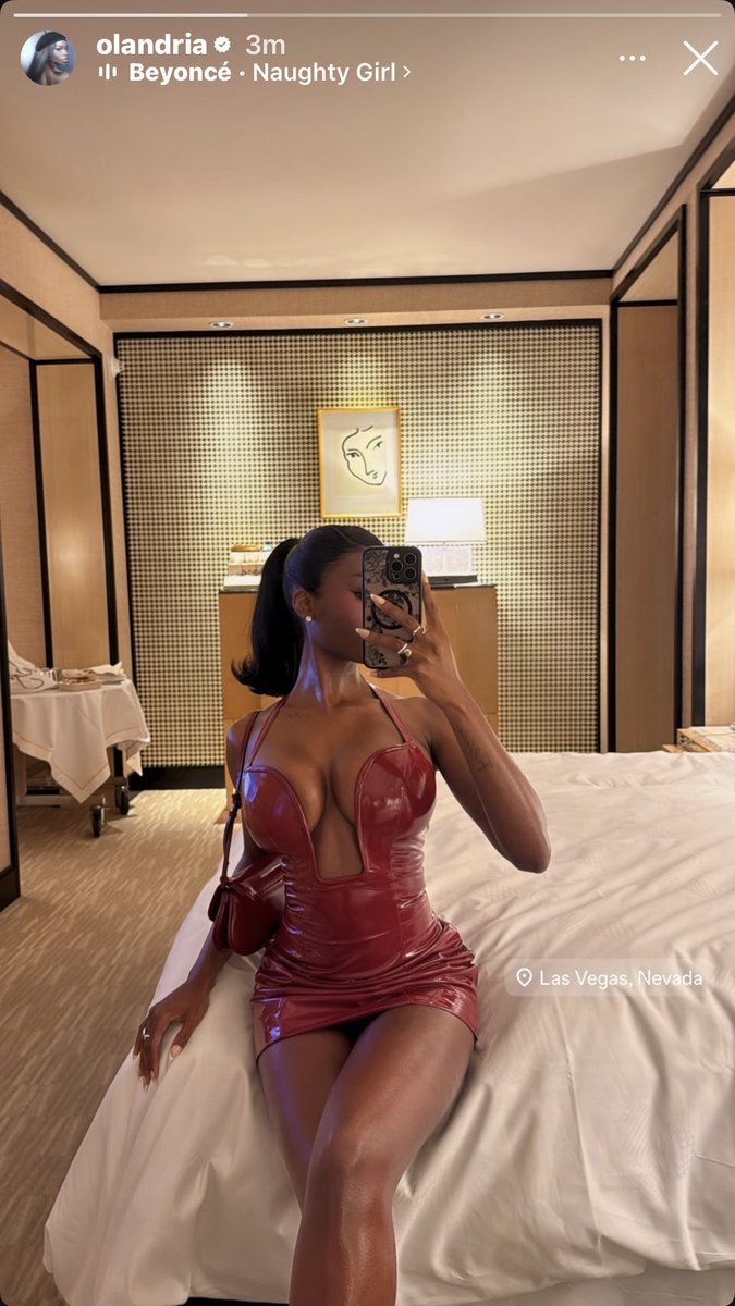 Olandria gives us a peek at her divine look for tonight!