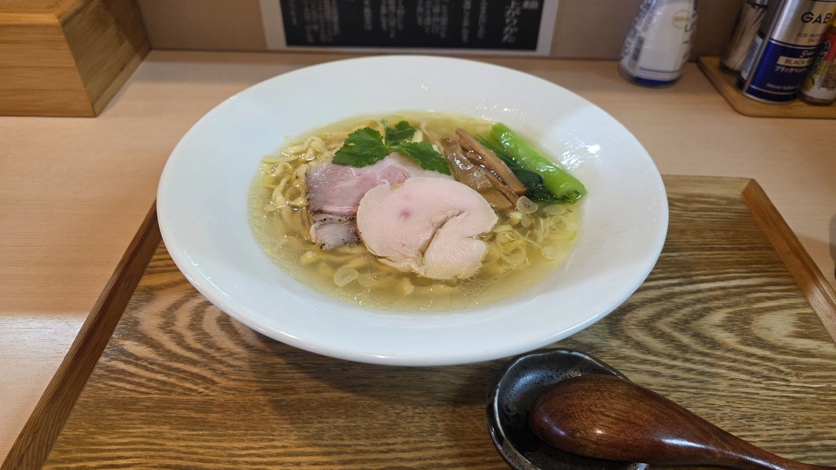 今日はロケ地の許可取りしたり神社行ったり川俣シャモのラーメン食べたりしました。

最近塩ラーメンがマイブーム。
美味なり！🍜